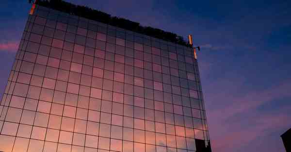 人工智能垃圾分配机器人助力环保行业