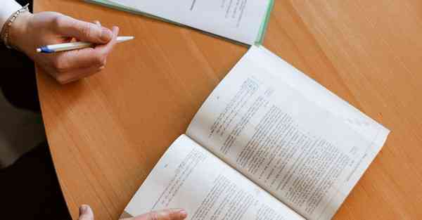 小忆儿童智能机器人 小忆儿童智能机器人怎么用