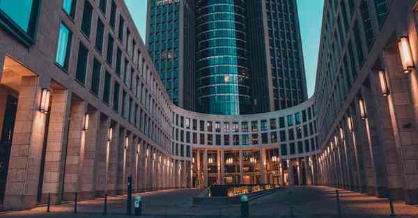 大数据包含设备数据的行业文章