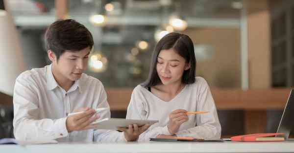 人工智能机器人安安告状