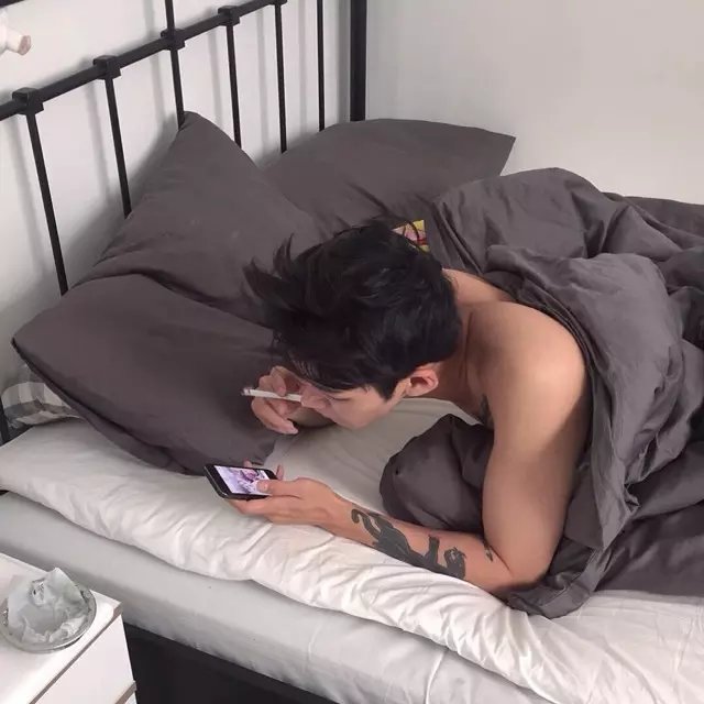 裘育莎宁