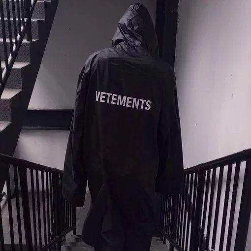 吴言睿秋