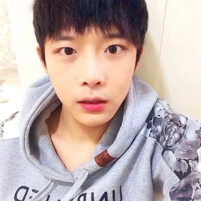 易平儿斌